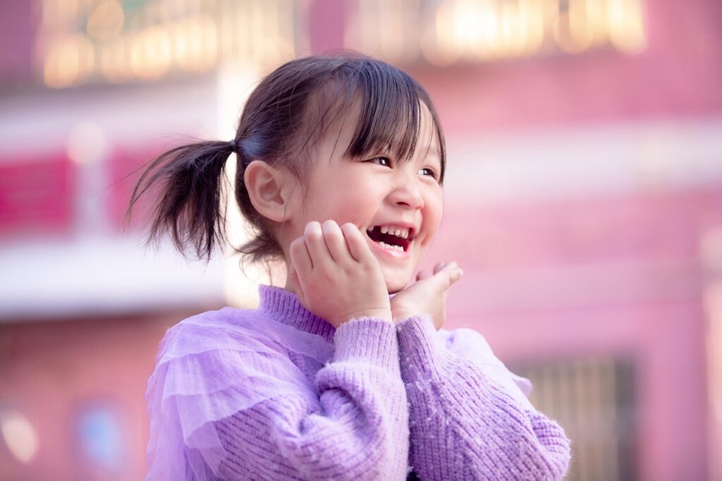 笑顔の女の子
